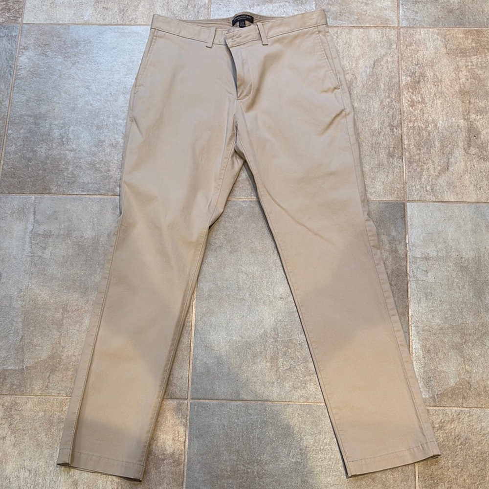 Banana Republic Tan Chinos Aiden Pants -31w/30L